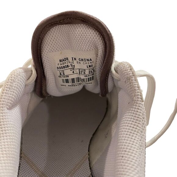 Nike Contact Golf Shoes Women's Sz 6.5 EU 37.5 White Laces Spikes 335938-121 - Picture 7 of 9